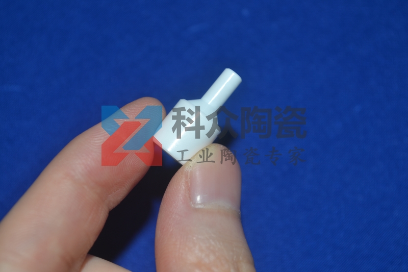 氧化鋯陶瓷推桿的特點體現在什么方面？
